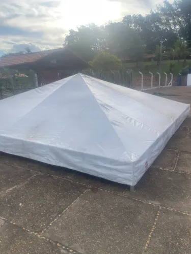 Tenda piramidal 4x4 1900