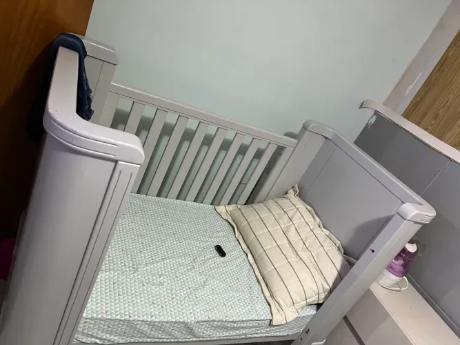 Berço toy cinza