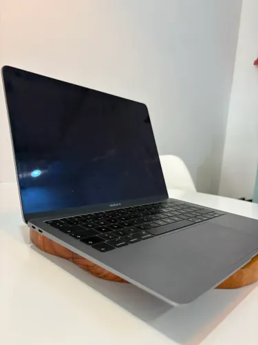 MacBook 13 Versão 10.14.5 (2019) Processador core I5 