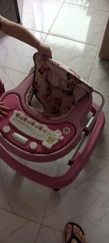 Andador feminino