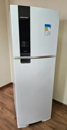 Geladeira Brastemp  375 Litros - com Frost Free
