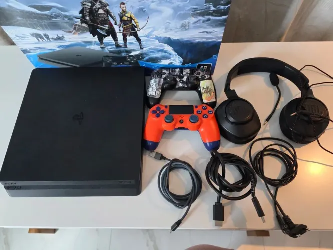 Ps4 slim