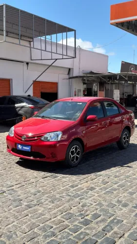 Toyota Etios XS Sedan 1.5 Flex 16V 4P Mec. 2013