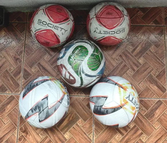 Bolas fut 7 society