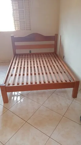 Cama Madeira MACIÇA Nova