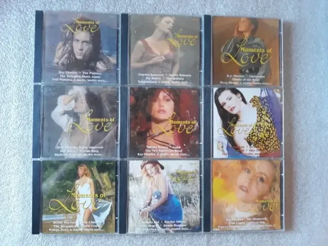 CD MOMENTS OF LOVE COLETÂNEA COM 9 CDS