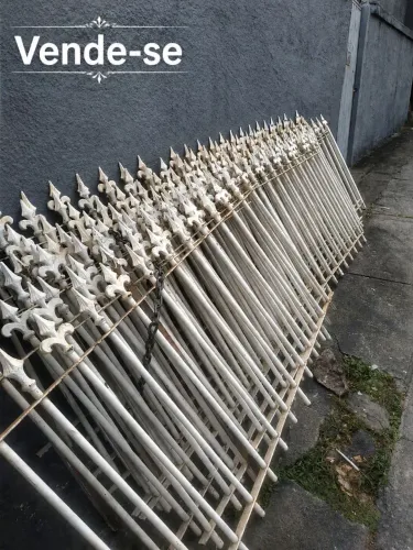 Vende-se Grade