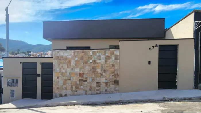 Casas Padrão em Poços de Caldas