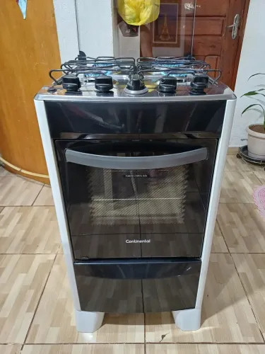 Fogão elétrico semi novo