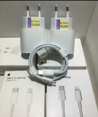 Carregador de IPhone