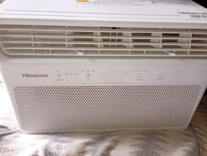 Vendo esse ar condicionado de janela usado poucas vezes 