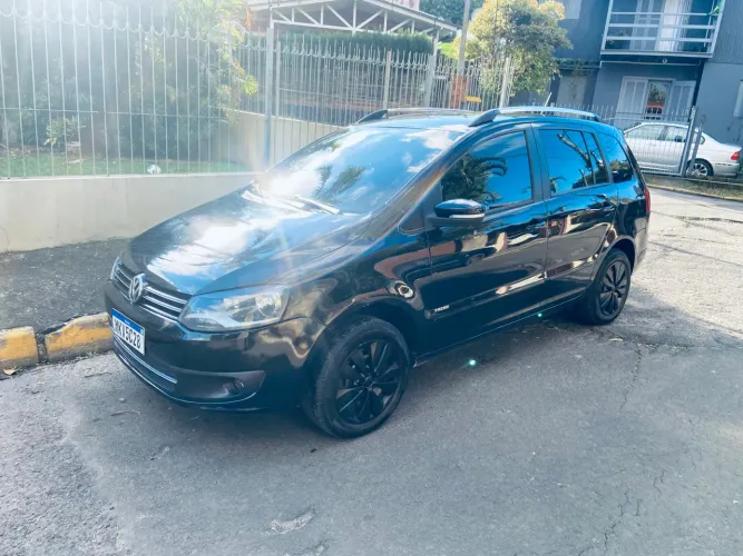 Volkswagen Spacefox 1.6/ 1.6 Trend Total Flex 8V 5P 2013