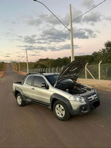Fiat Strada Adventure1.8/ 1.8 Locker Flex CD 2012