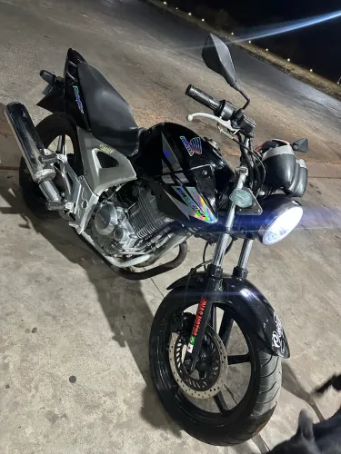 Cbx 250 Twister top de linha