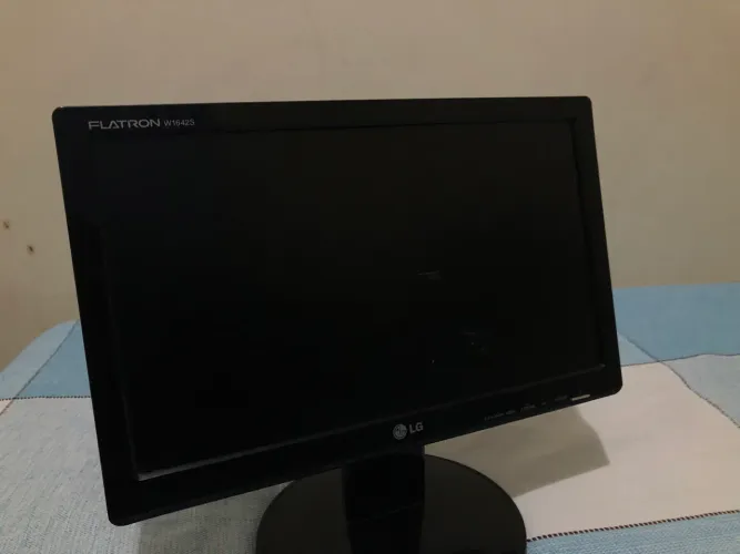 Monitor LG usado, FLATRON Ws1642S