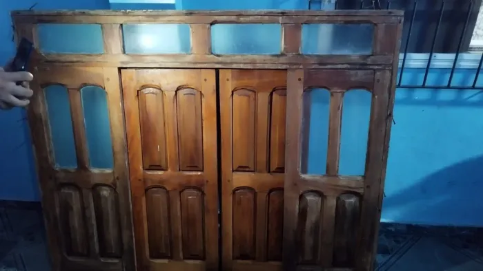 Janela de macacaúba
