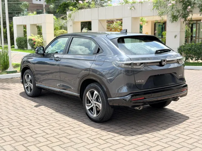 Honda HR-V Touring 1.5 TB 16V 5P Aut. 2025