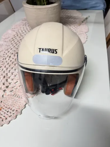 Capacete Taurus joy23 beje 