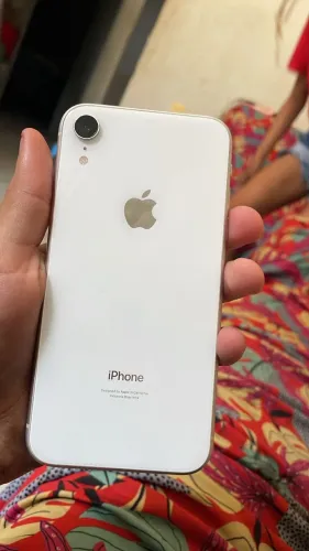 iPhone XR
