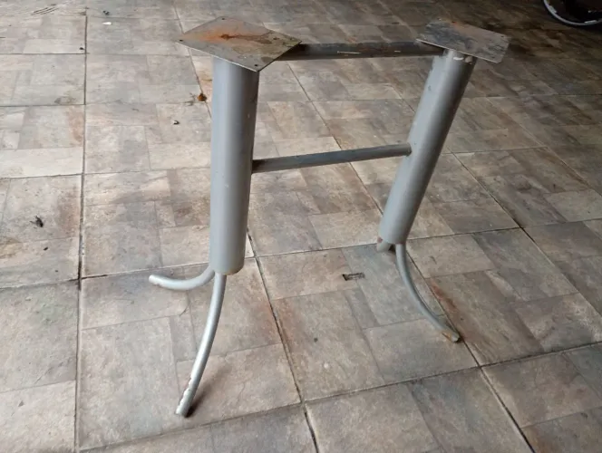 Pe de mesa 