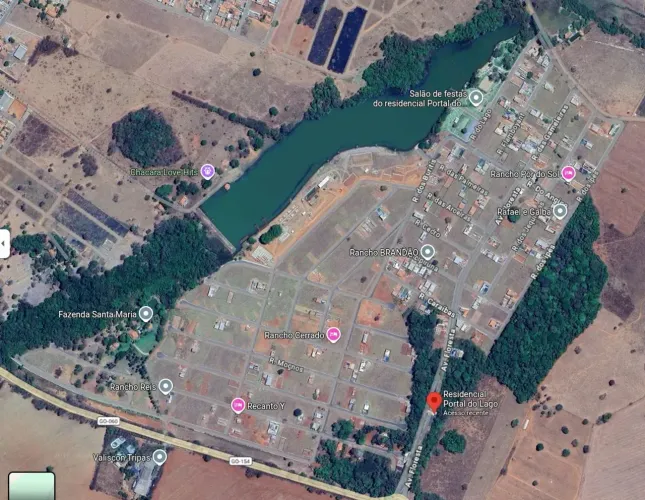 Imóvel para venda tem 318m² - Condomínio Portal do lago - Santa Bárbara de Goiás - GO