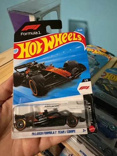 McLaren fórmula 1 hot wheels