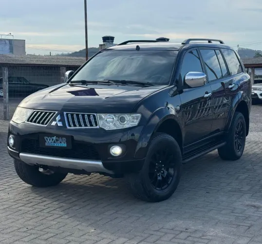 Mitsubishi Pajero Dakar HPE 3.2 4X4 T.I Dies 5P AUT 2010
