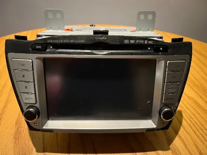 Central Multimídia Caska Hyundai ix35 + Amplificador Original Hyundai AMP-400LM