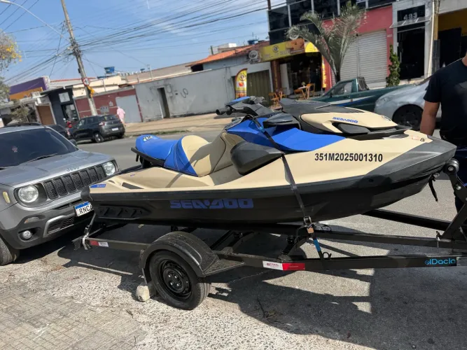 Jetski Sea-Doo Wake 170 2025