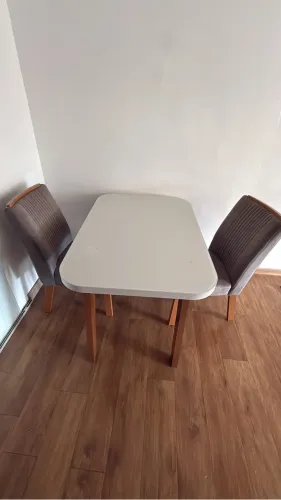 Mesa nova vidro com 4 cadeiras estofadas