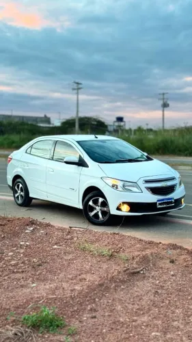 Chevrolet Prisma Sed. LT 1.0 8V Flexpower 4P 2013