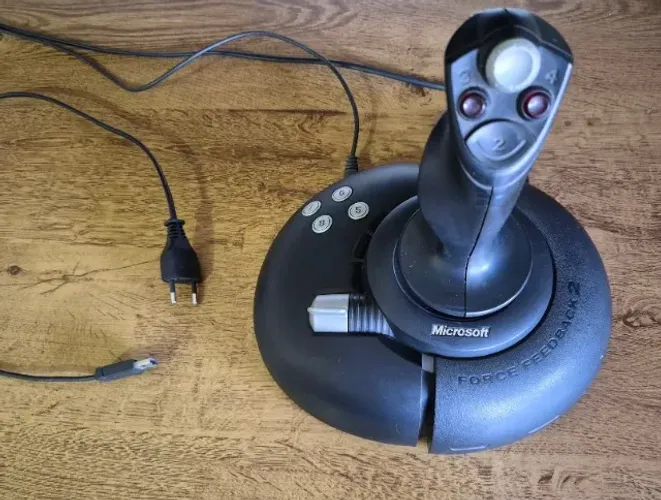 Manche/Joystick Microsoft SideWinder Force Feedback 2 + Throttle de brinde