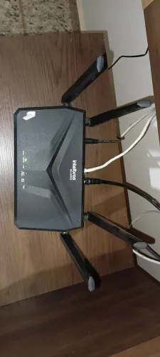 Roteador intelbras pouco uso