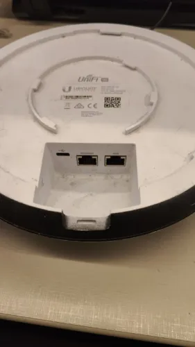 Access point Ubiquiti UniFi UAP?AC?HD (Usado)