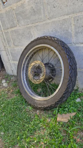 Roda aro 18 - Traseira tenere 250 - cubo reforçado