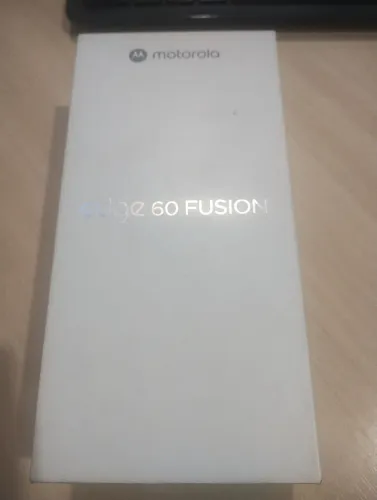 Vendo Motorola EDGE 60 FUSION