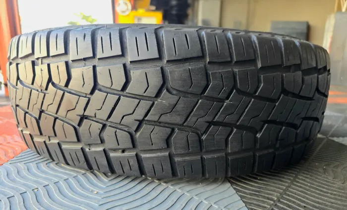PNEU 205.70.15 DOBLÔ ECOSPORT HR KIA BONGO DUCATO