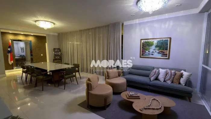 Casa com 3 suítes, todas com closet à venda, 440 m² por R$ 3.800.000 - Residencial Villagg