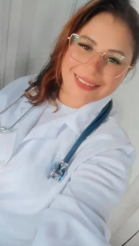 Cuidadora,Aconpanhete hospitalar,Diariarista