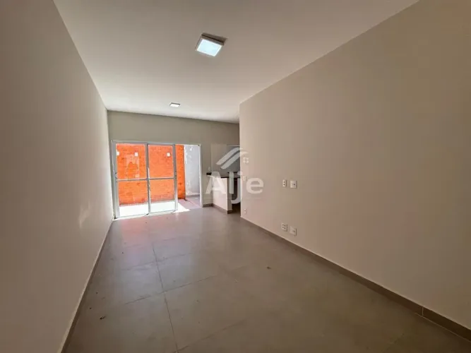 VENDE-SE Casa em condomínio NO ALTOS DO BOSQUE - MARÍLIA/SP