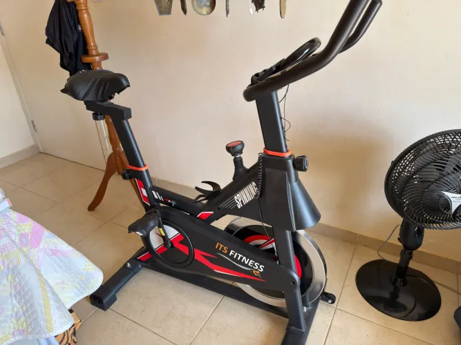 Bicicleta Ergométrica Spinning ITS Fitness - Ciclo Indoor - Excelente estado