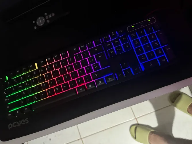 Teclado Gamer KR - 6300