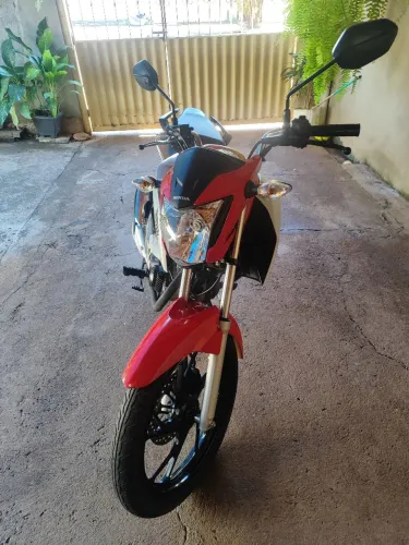 Vende-se Honda Titan 160 2023