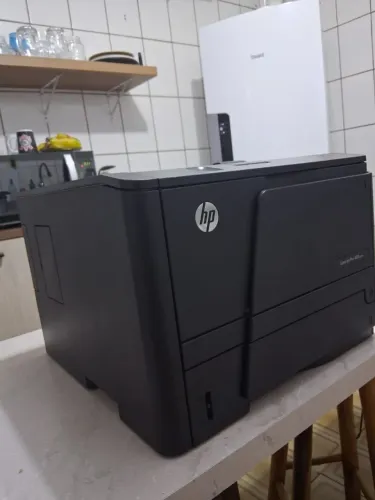 HP laserjet pro 400