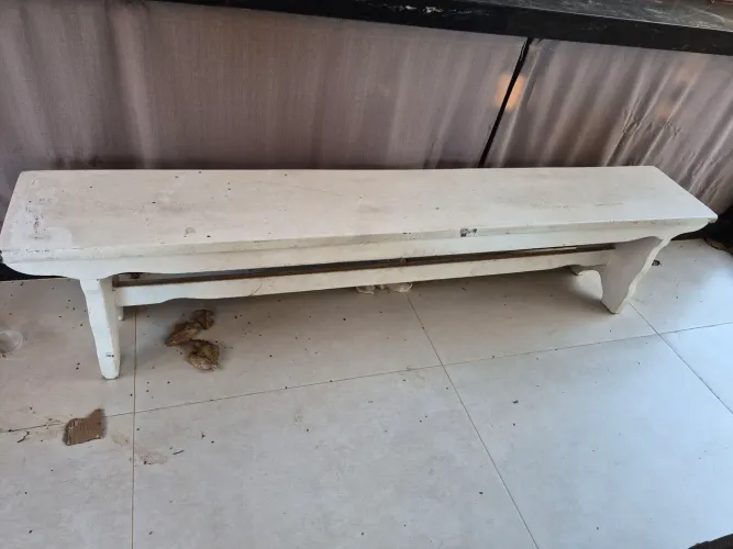Vendo banco de madeira