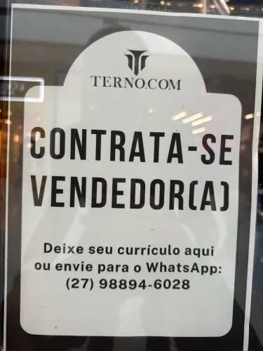 Vaga de vendedor no shopping Vila Velha