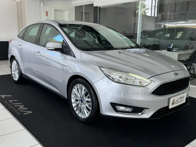 Ford Focus 2.0 16v/se/se Plus Flex 5P Aut. 2017
