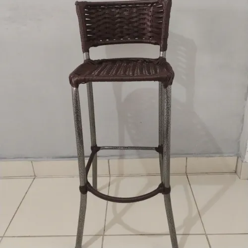 Banqueta alta