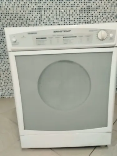 Vende secadora de 10 kg