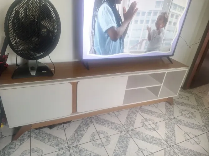 VENDO RACK PARA SALA ou troco por um PAINEL